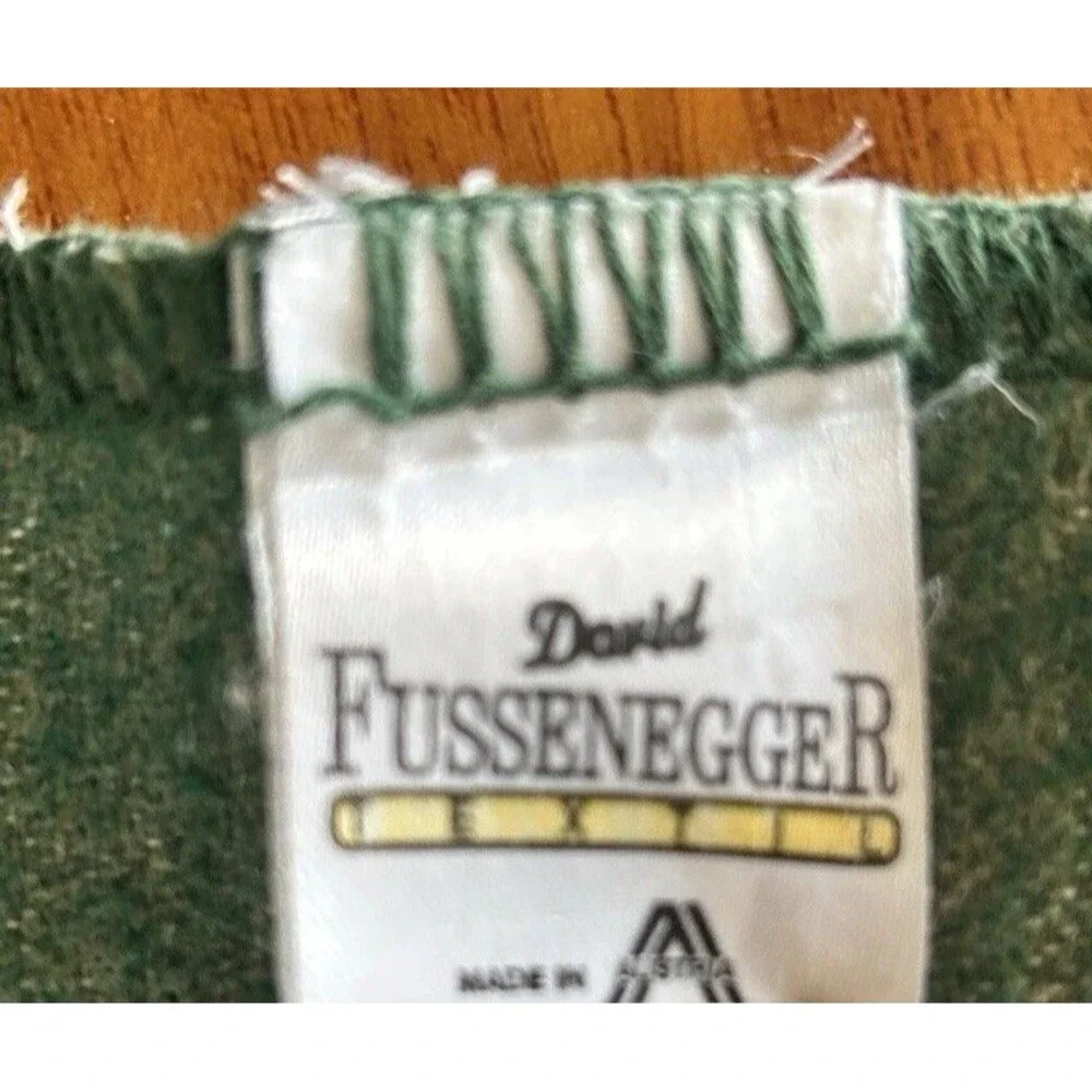 David Fussenegger Dog Blankie Square Lux Crate Blanket Green Paws Cotton 30x26